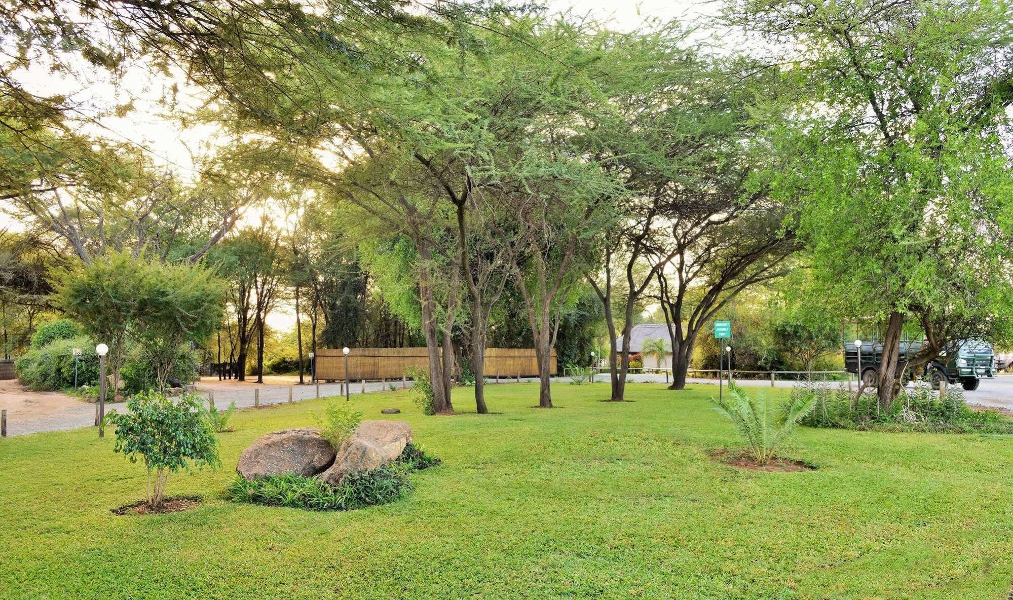 Thebe River Safaris Kasane Esterno foto
